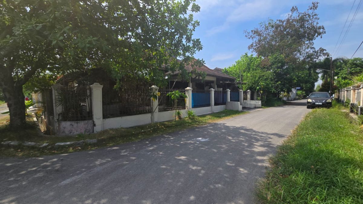 Rumah Hitung Tanah di Fajar Indah Jajar Laweyan Solo - Foto 2