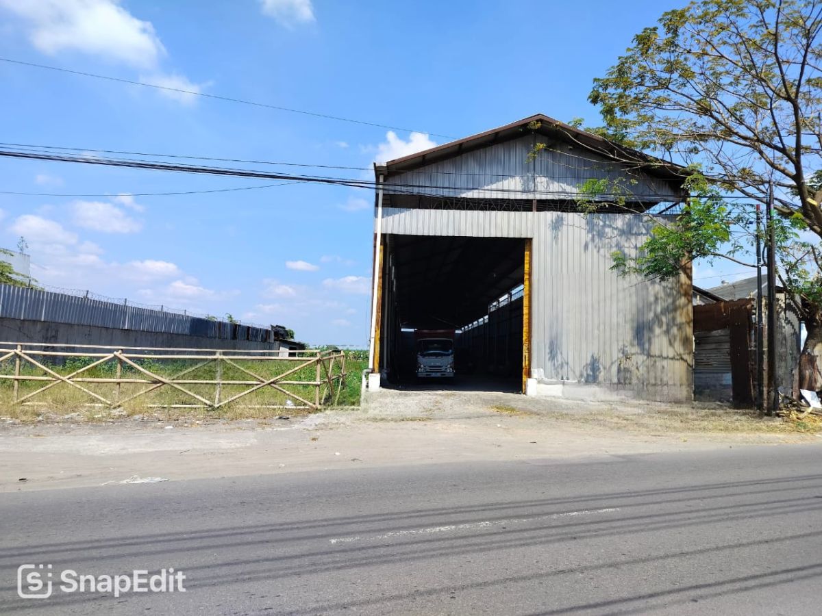 Gudang Strategis Dekat Langenharjo Solo Baru