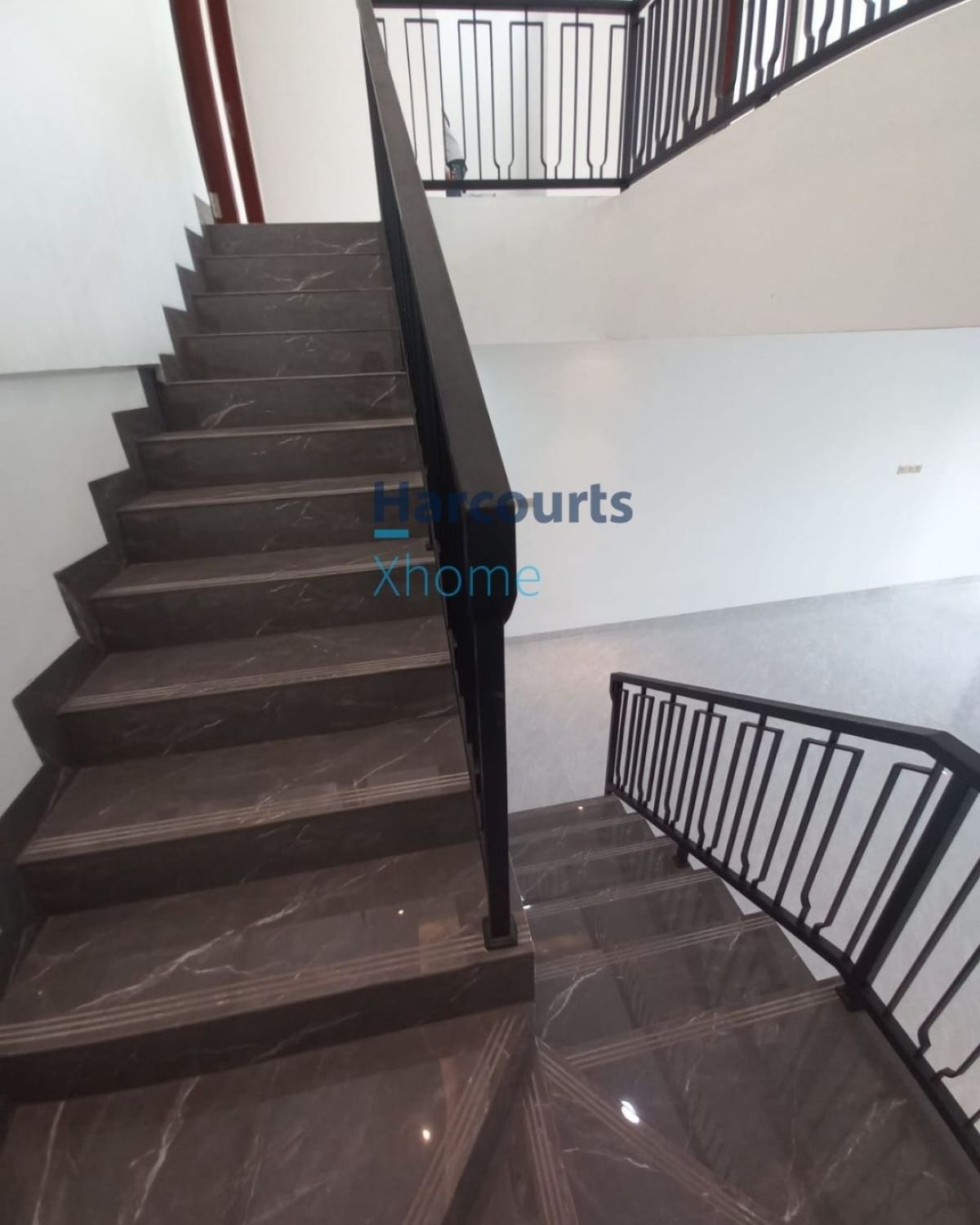 Dijual rumah siap huni di daerah Graha Raya Tangerang Selatan - Foto 7