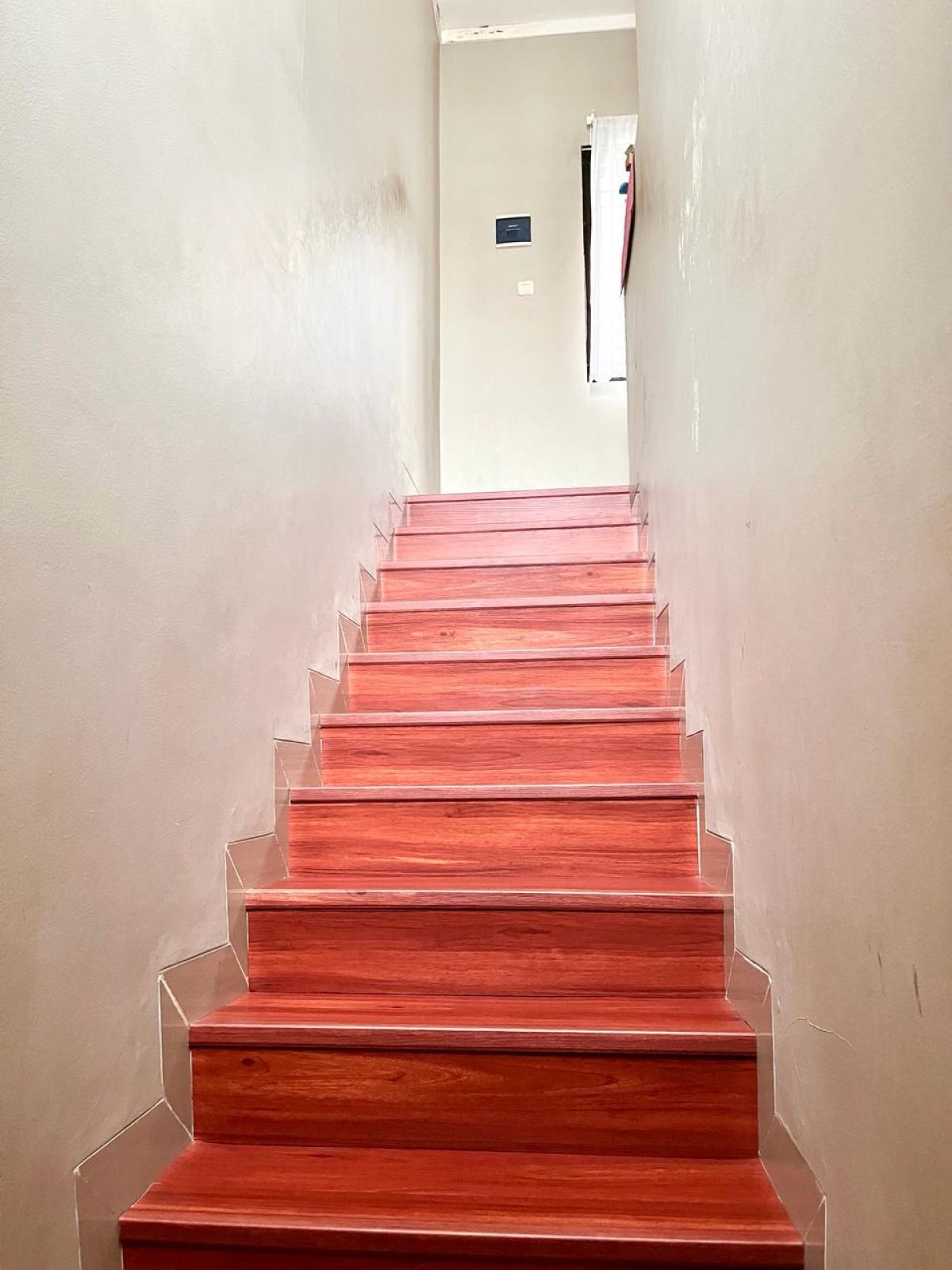 Dijual rumah di Cluster Amara Botanica Bintaro Tangerang Selatan dekat sekolah Tara Salvia - Foto 2