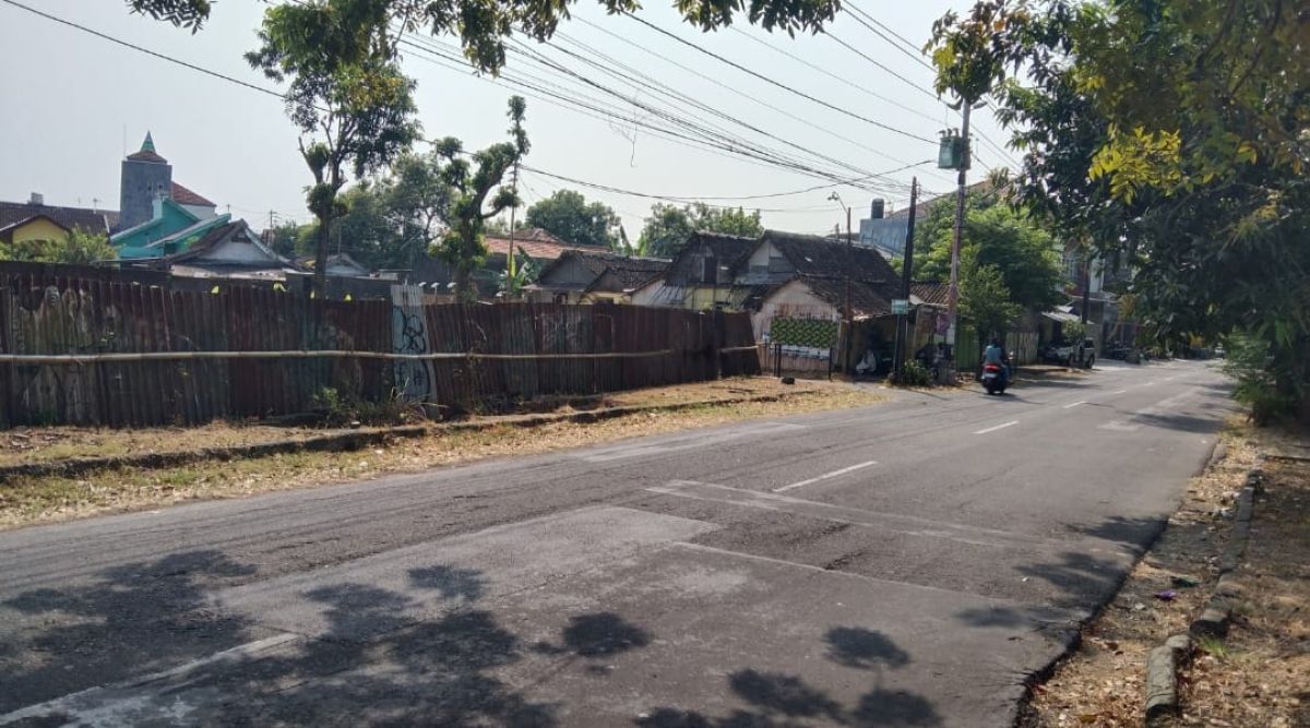 Tanah Strategis Pinggir Jalan Raya di Manahan Banjarsari Solo
