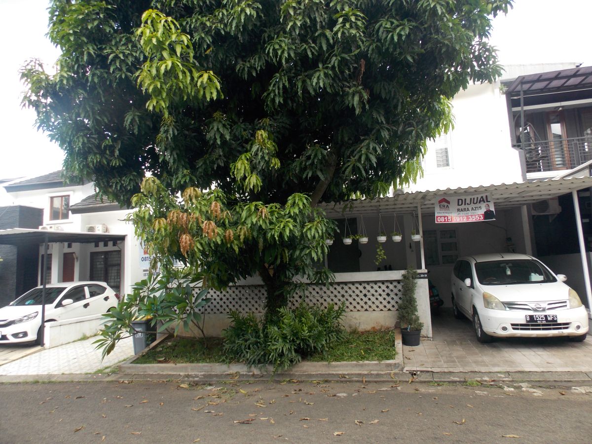 Dijual rumah 2 unit 1 satu di Adora Permata Bintaro Jaya Tangerang Selatan