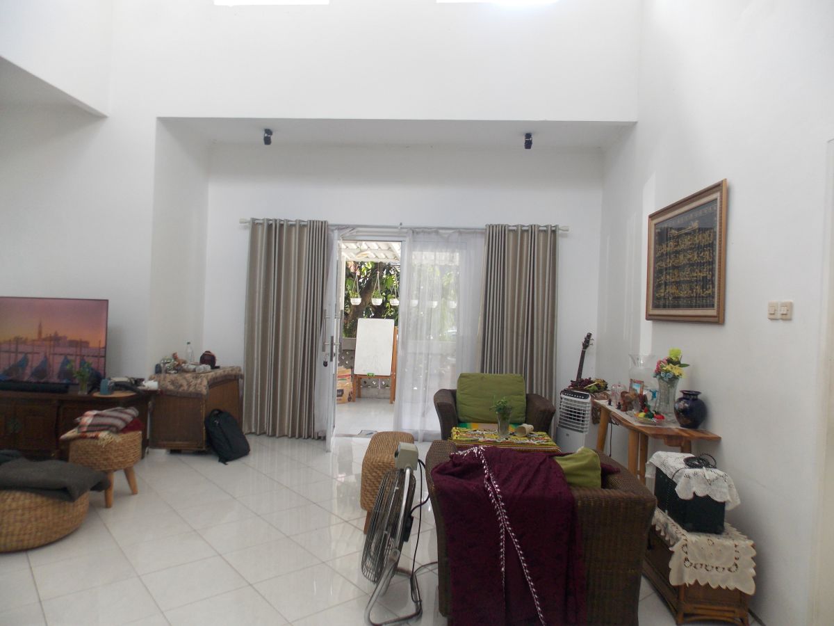 Dijual rumah 2 unit 1 satu di Adora Permata Bintaro Jaya Tangerang Selatan - Foto 4