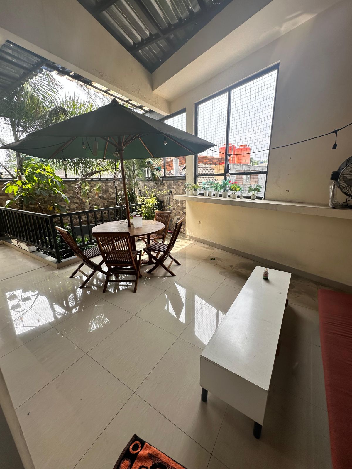 Dijual rumah ada studio musik di Bukit Nusa Indah Ciputat Tangerang Selatan - Foto 2