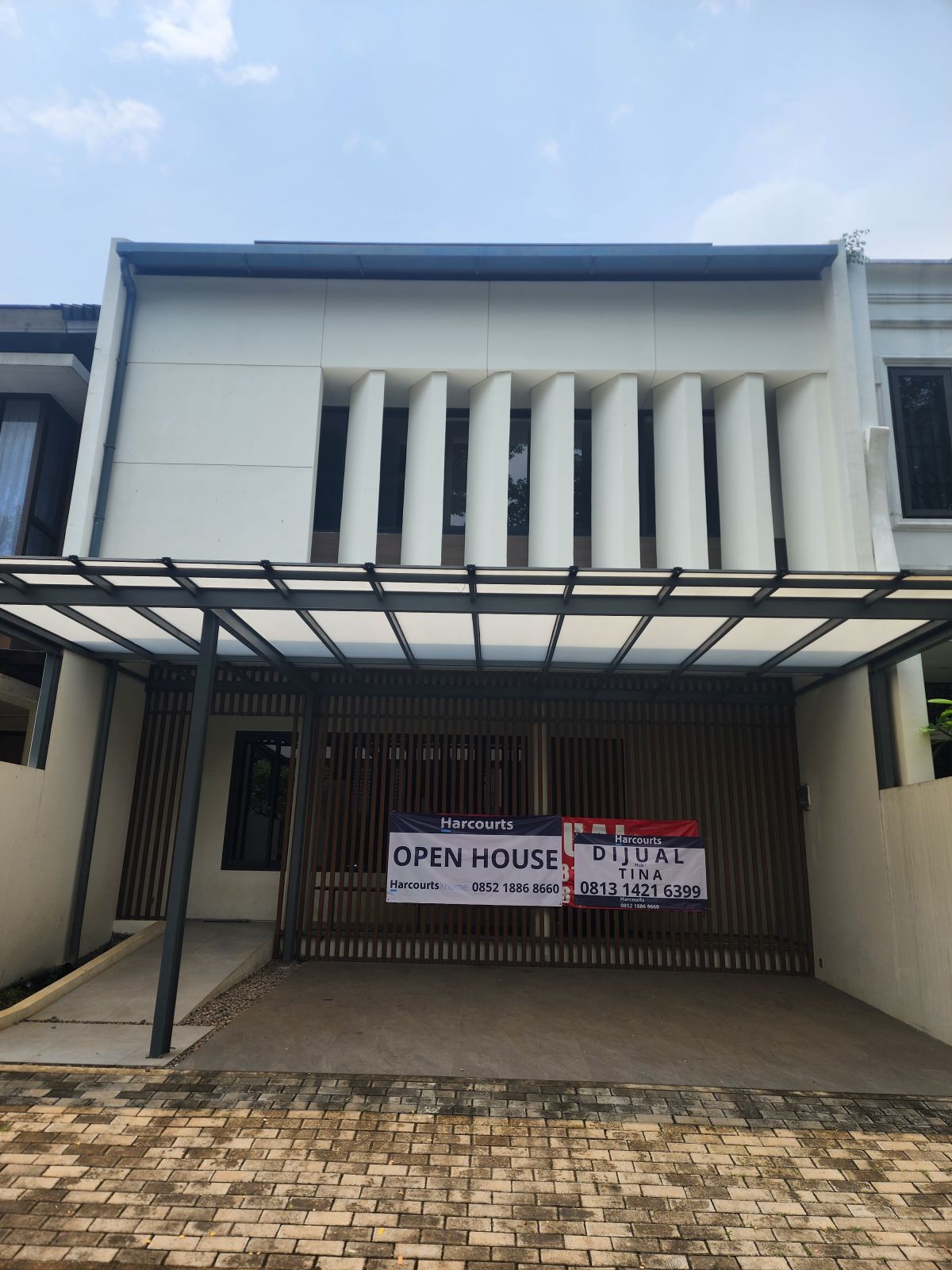 Dijual rumah baru 3 lantai  di Cluster Discovery Bintaro Jaya Tangerang Selatan