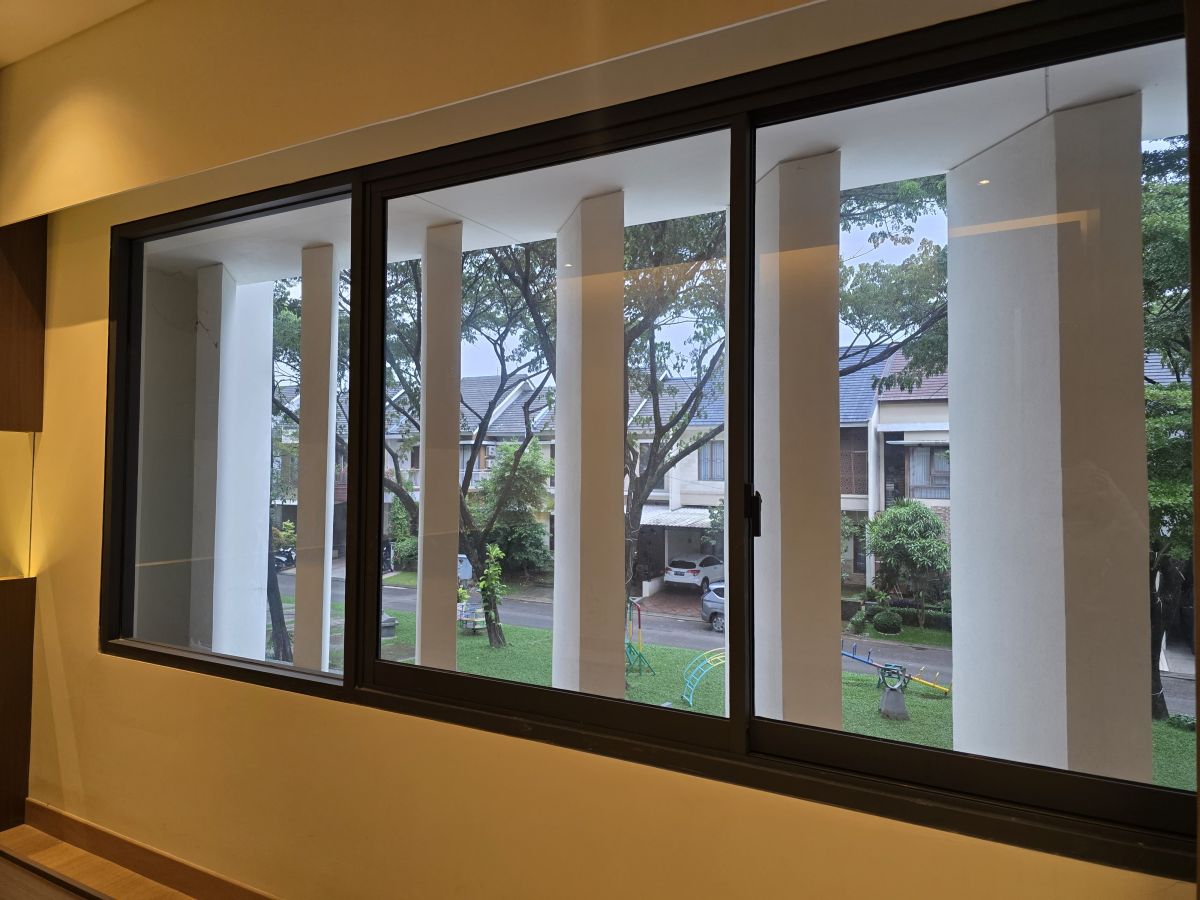Dijual rumah baru 3 lantai  di Cluster Discovery Bintaro Jaya Tangerang Selatan - Foto 3