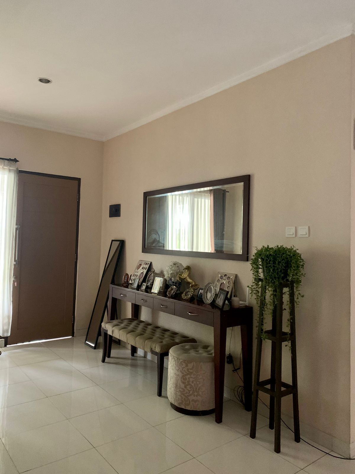 Dijual rumah di Discovery Bintaro Jaya Tangerang Selatan