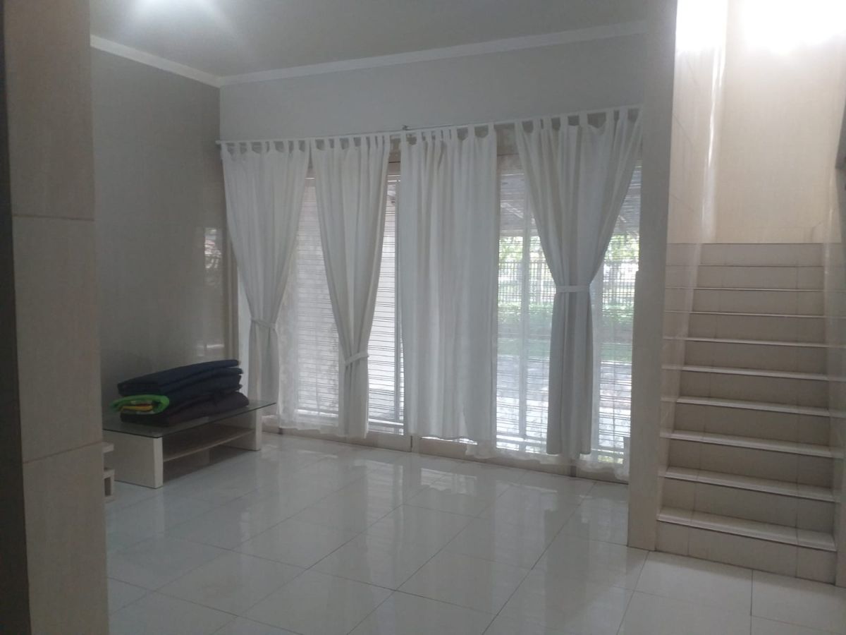 Dijual rumah hook posisi sudut di Discovery Bintaro Jaya Tangerang Selatan - Foto 6