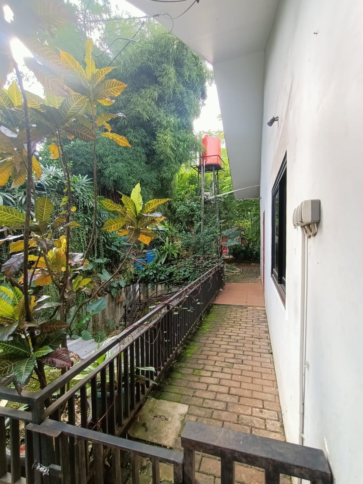 Jual Rumah Asri di Kawasan Strategis Patal Senayan Jakarta Selatan (BM) - Foto 2