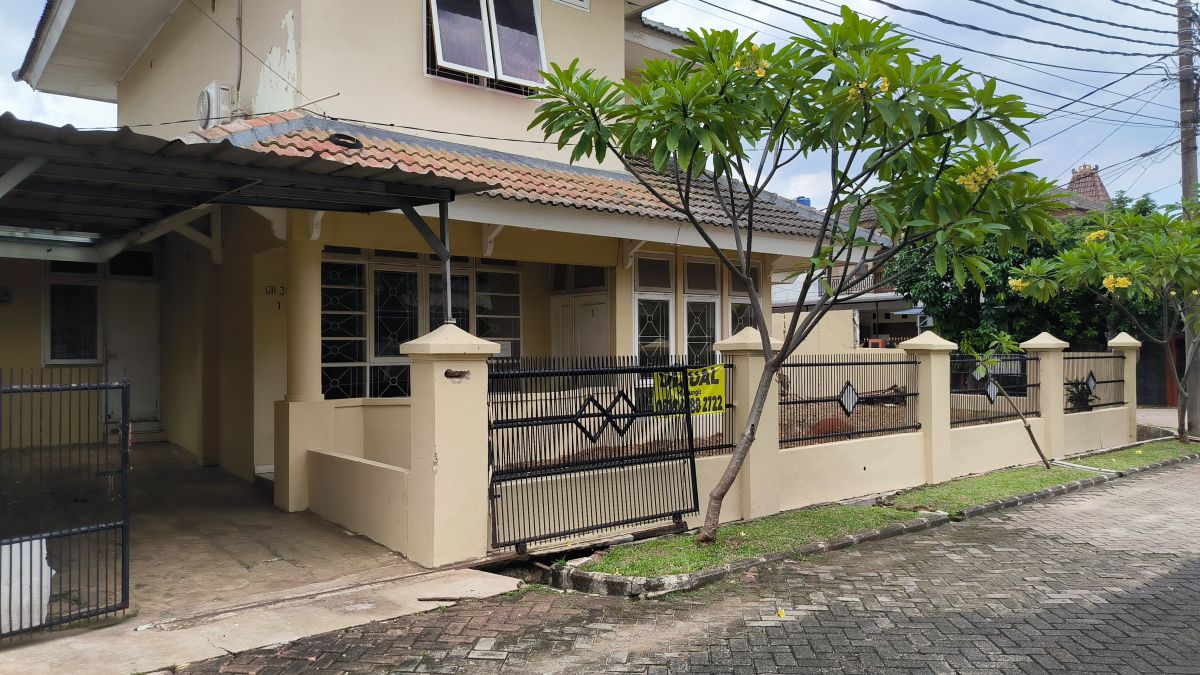 Dijual rumah 2 lantai di Gretta Residence Graha Raya Tangerang Selatan - Foto 5