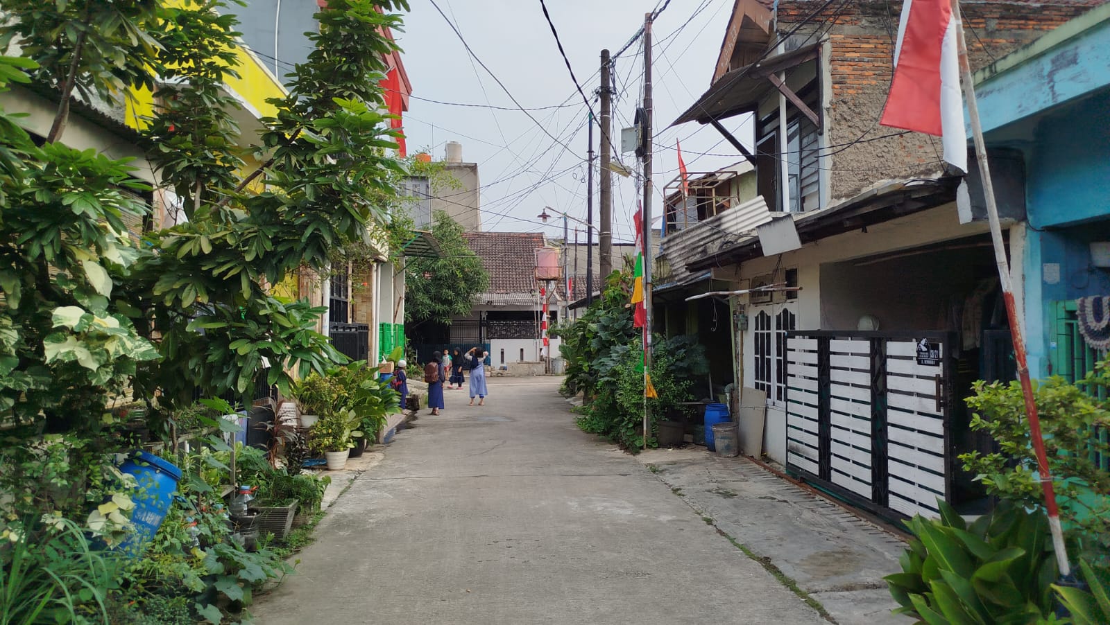 Rumah minimalis 2 lantai siap huni berlokasi di gembor tangerang - Foto 3
