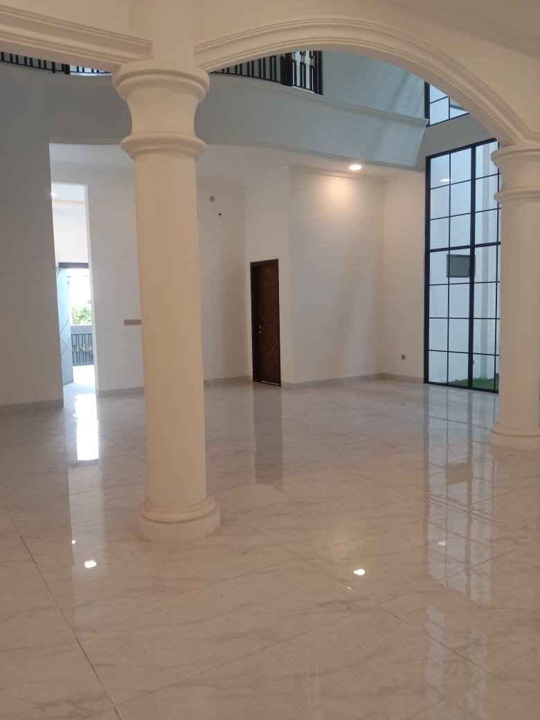Dijual Rumah Unfurnished 3 Lantai di Tomang Jakarta Barat - Foto 8