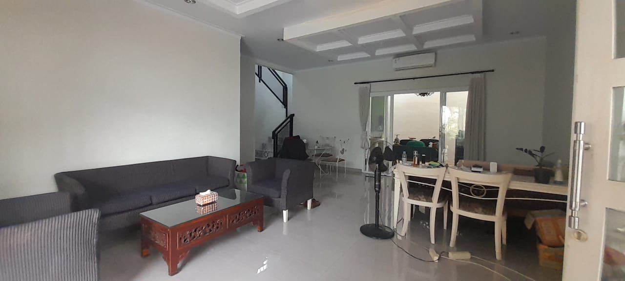 Rumah Luas Dan Mewah Dijual Di Perumahan Ciputat Baru - Foto 6