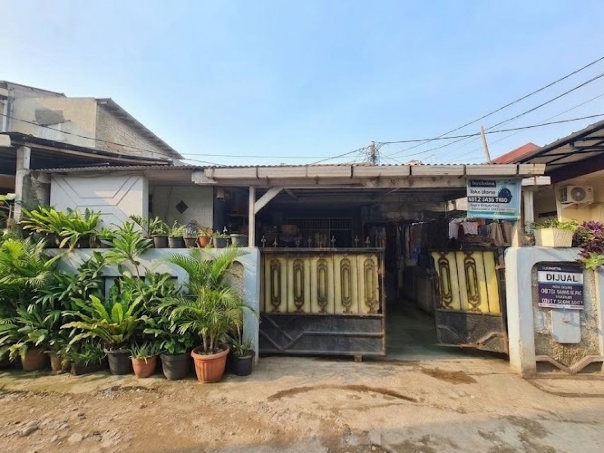Dijual Cepat Rumah Sederhana dekat Graha Raya di Kunciran, Tangerang