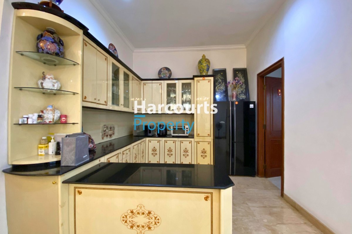 Dijual Rumah Mediterania Klasik Sangat Terawat Area Jl. Wijaya Kebayoran Baru - Foto 5