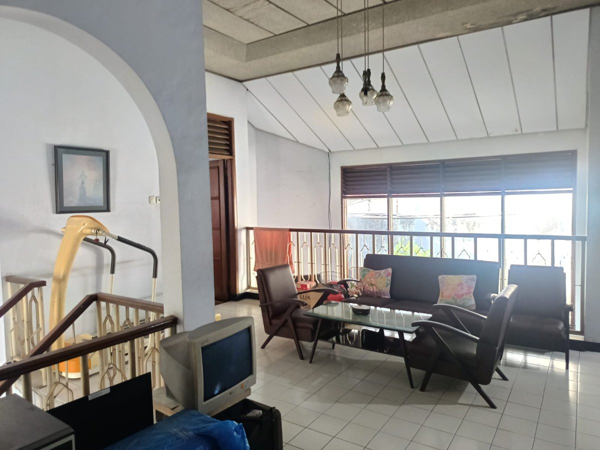 Dijual Rumah Nyaman di Jantung Kebon Jeruk, Cocok untuk Keluarga - Foto 9