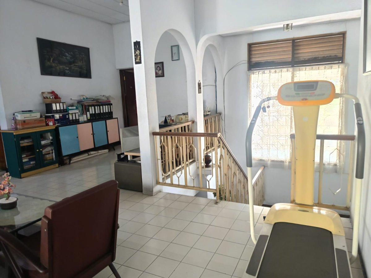 Dijual Rumah Nyaman di Jantung Kebon Jeruk, Cocok untuk Keluarga - Foto 11