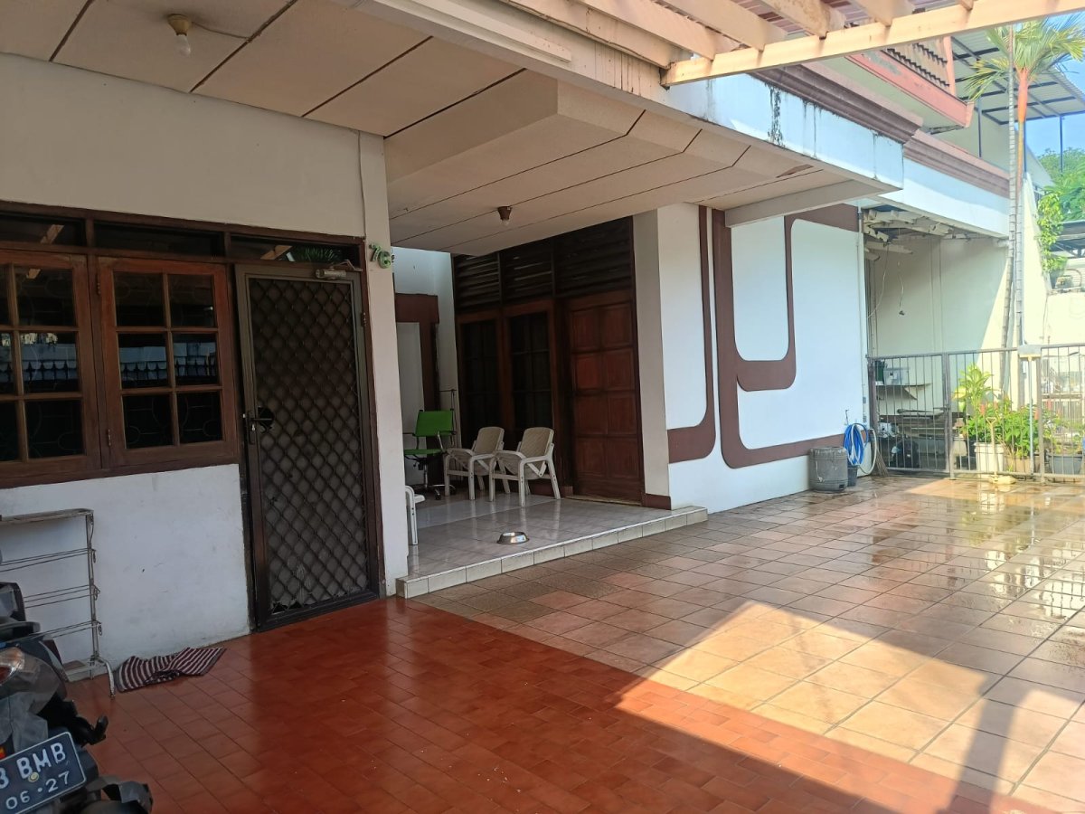 Dijual Rumah Nyaman di Jantung Kebon Jeruk, Cocok untuk Keluarga - Foto 12