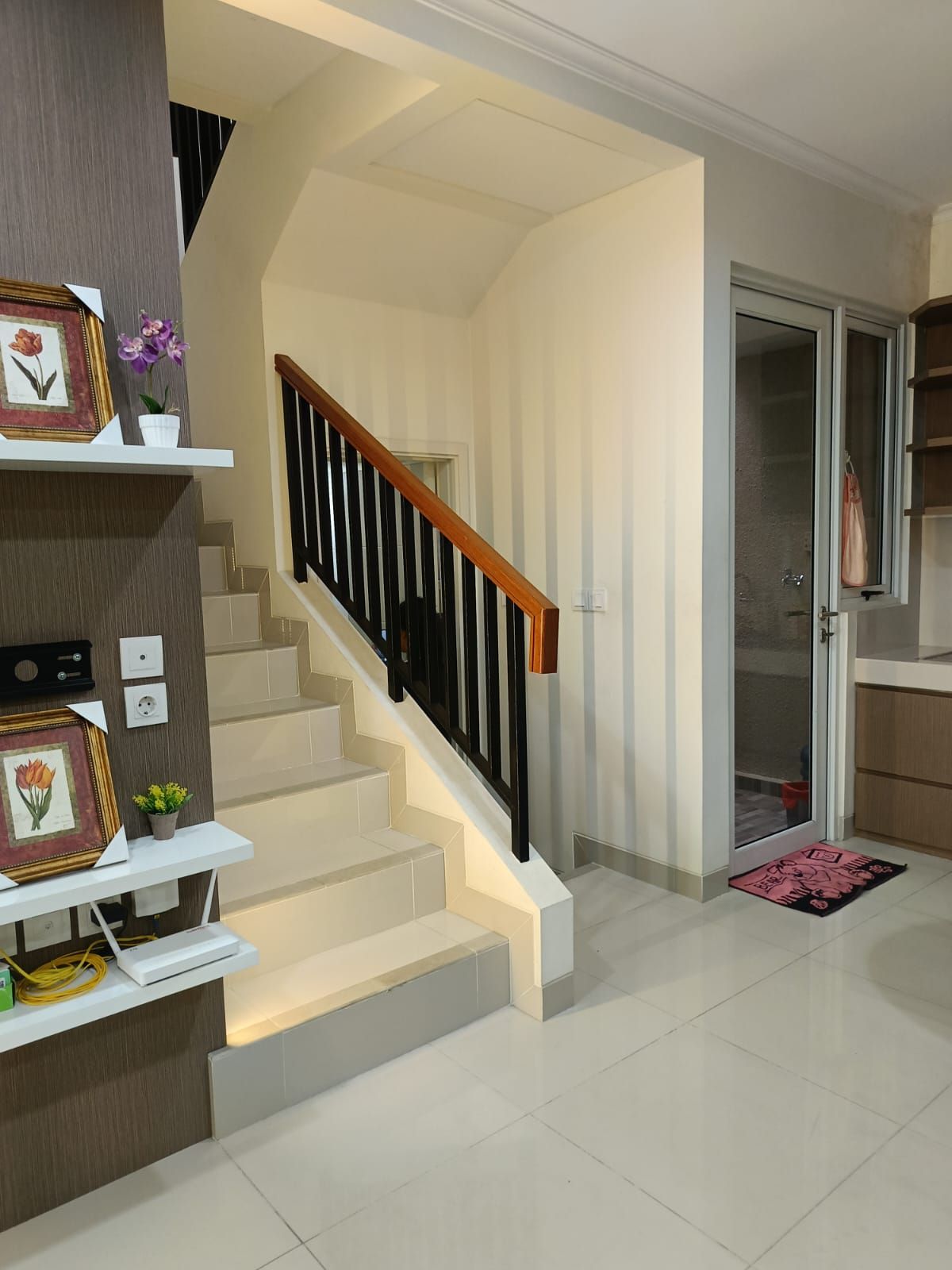 Dijual Rumah Mewah Siap Huni di Cluster Thomson, Gading Serpong – Akses Tol & Fasilitas Lengkap - Foto 7