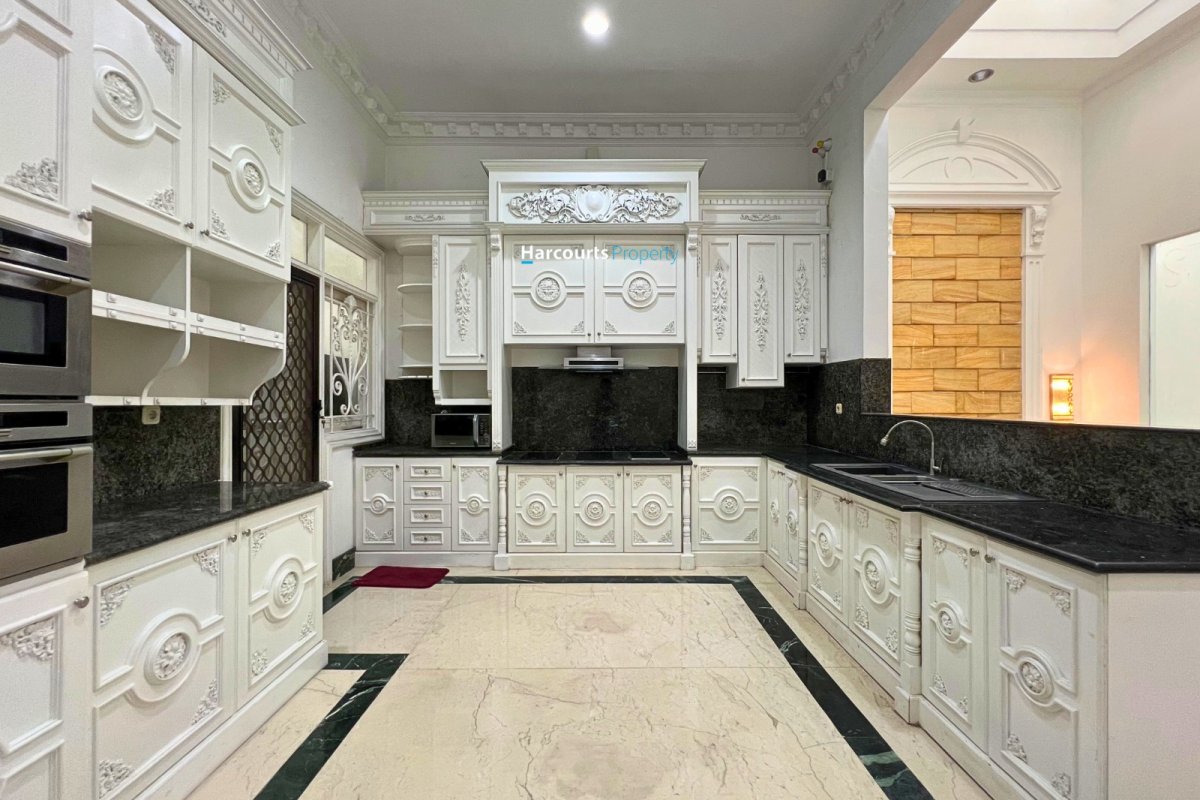 Dijual Rumah Eropa Modern Dalam Komplek Area Senayan Residence - Foto 7