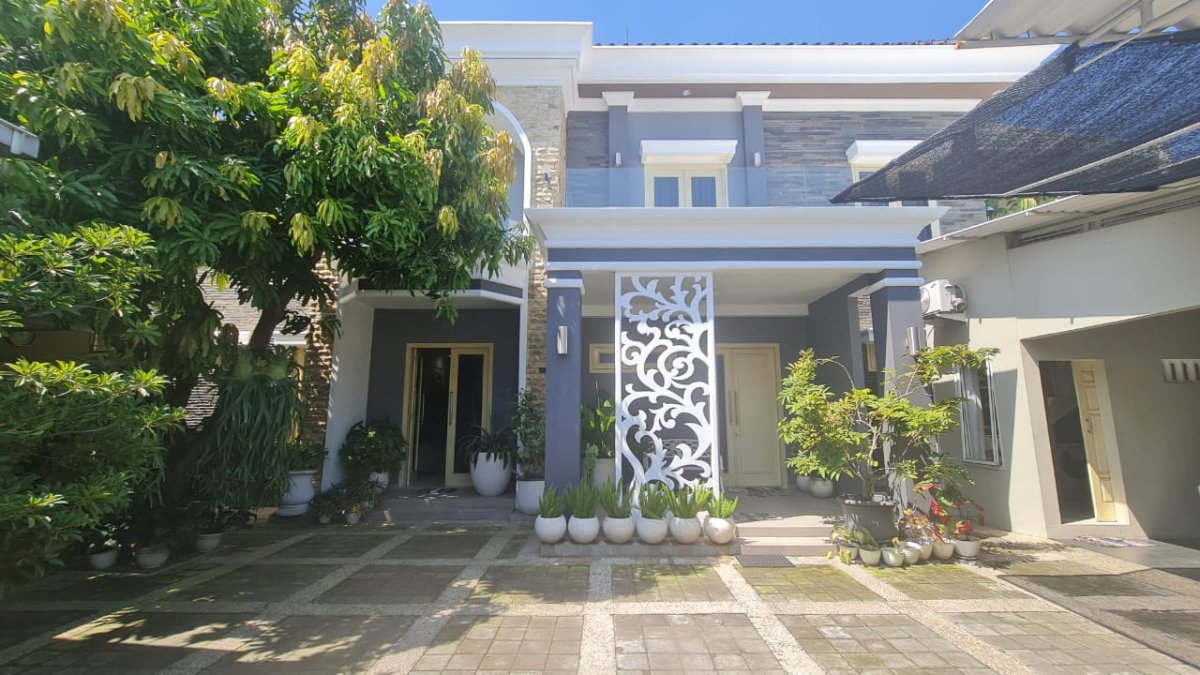 Dijual Rumah Mewah Modern Minimalis Pusat Kota, di Serengan Solo - Foto 2