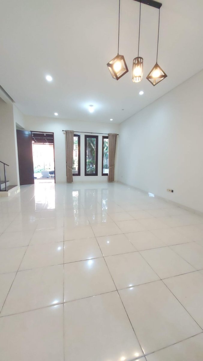 Disewakan Rumah Hunian Idaman di Bukit Bogor Raya – Lingkungan Elit & Sejuk - Foto 4