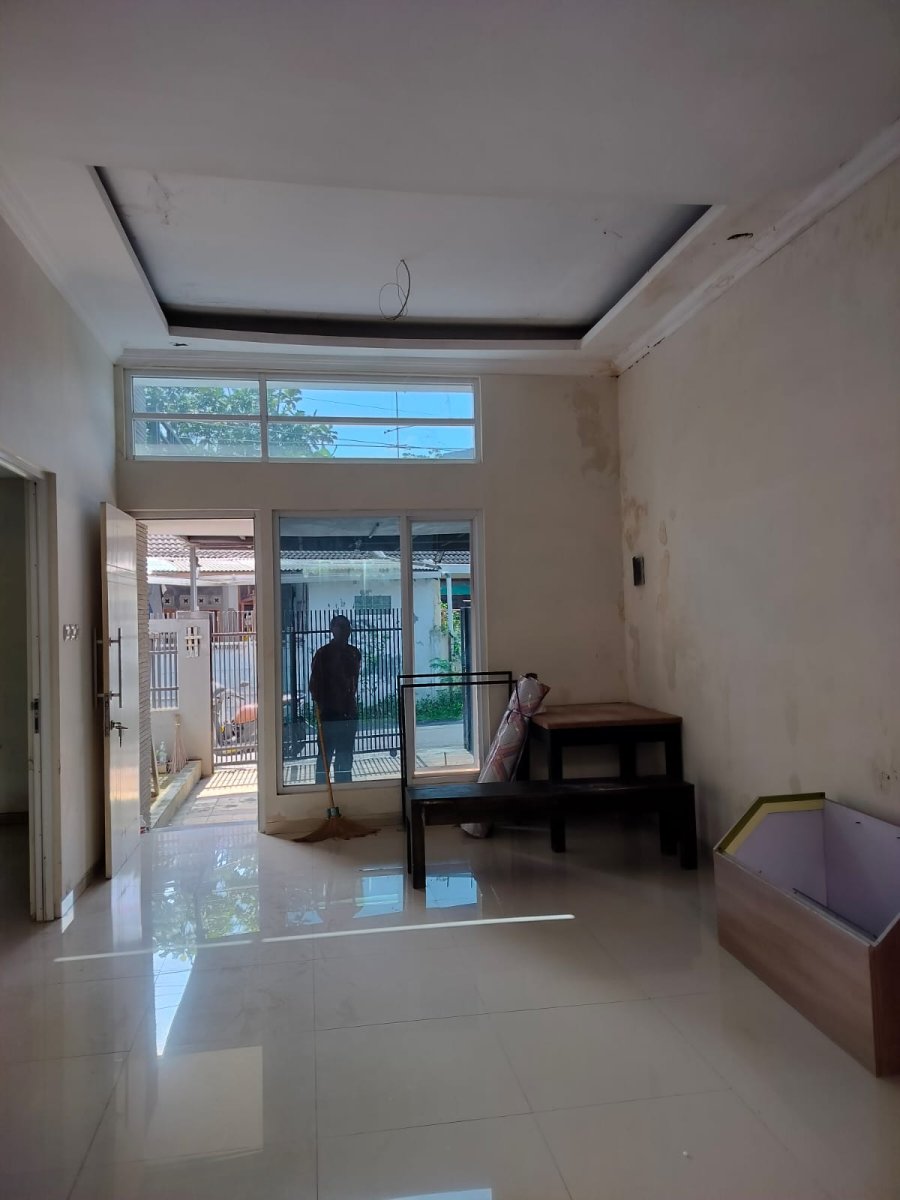 Dijual Rumah Minimalis Dengan Kanopi Untuk Rooftop/Teras,  Lokasi di Grogol Indah Telukan - Foto 2