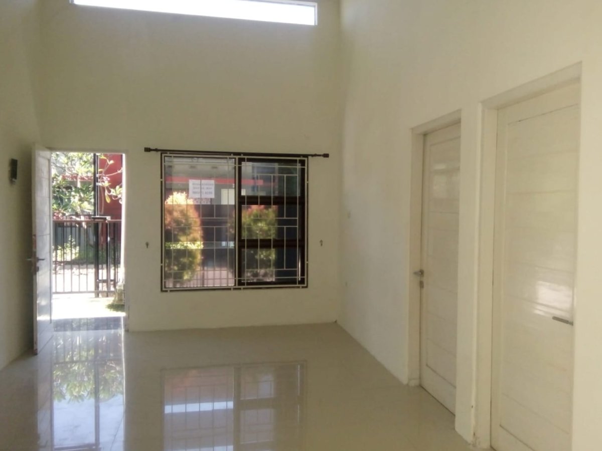 Disewakan Rumah Siap Huni, Lokasi : Cluster di Baturan, Colomadu, Solo