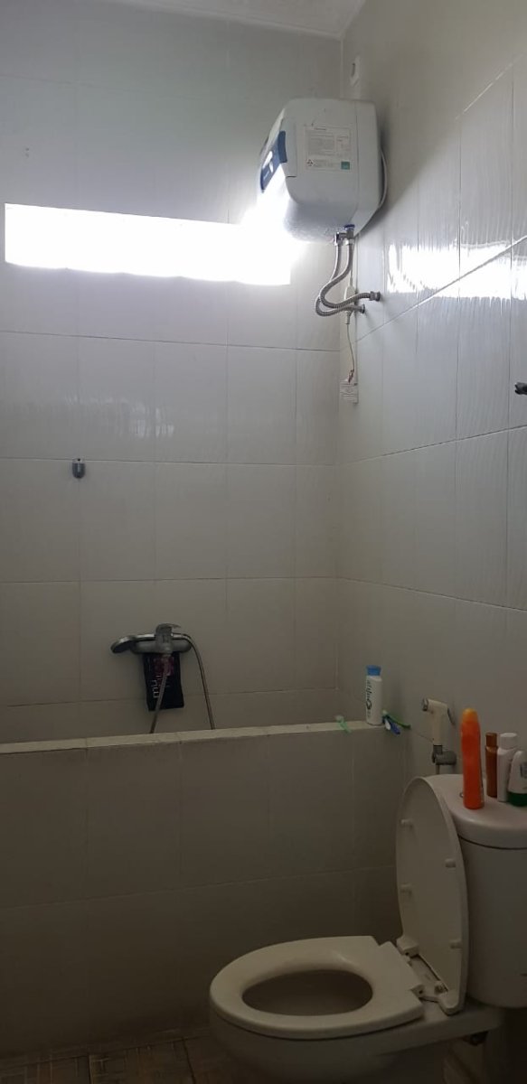 Disewakan Rumah Siap Huni di Kwarasan Dekat Solo Baru - Foto 4