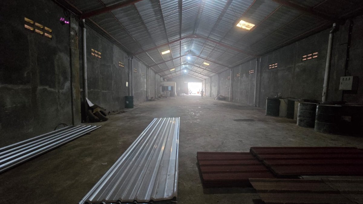 Disewakan Gudang Siap Pakai, Pinggir Jalan Raya Propinsi di Bendosari Sukoharjo