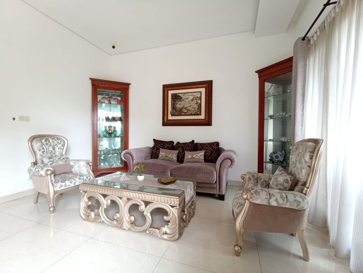 JUAL CEPAT, TURUN HARGA, RUMAH HOEK CANTIK 2 LANTAI, LT 360 M2, BUKIT CINERE INDAH, DEPOK - Foto 10