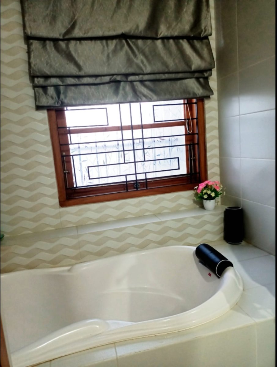 Dijual Rumah Bagus 2 Lantai Semi Furnished Siap Huni di Jajar - Foto 7