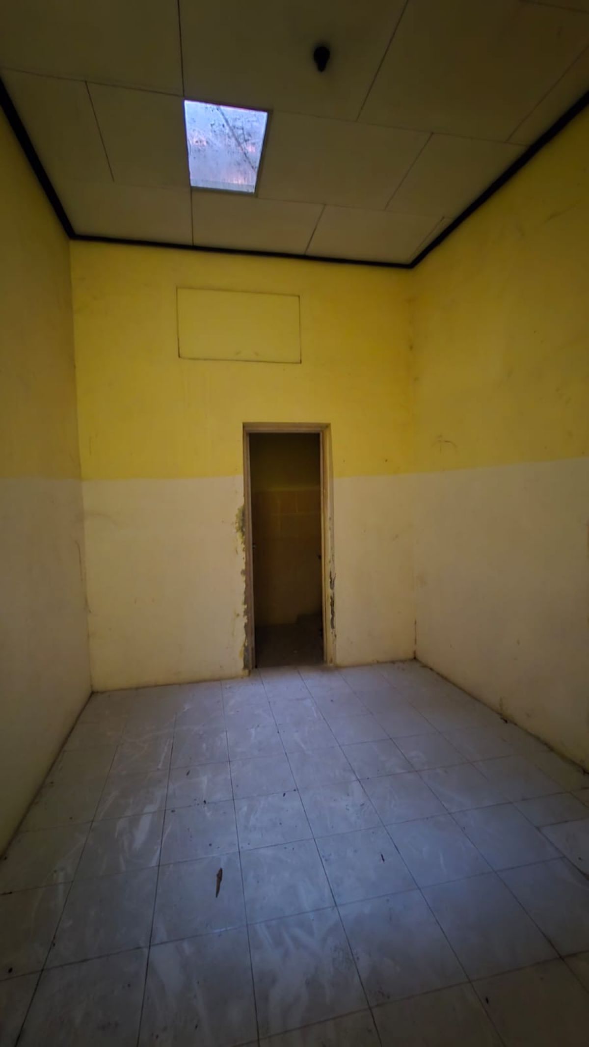 Disewakan Ruang Usaha Perlu Renovasi Siap Pakai, Dekat Solo Safari dan Kampus UNS Jebres Solo - Foto 5