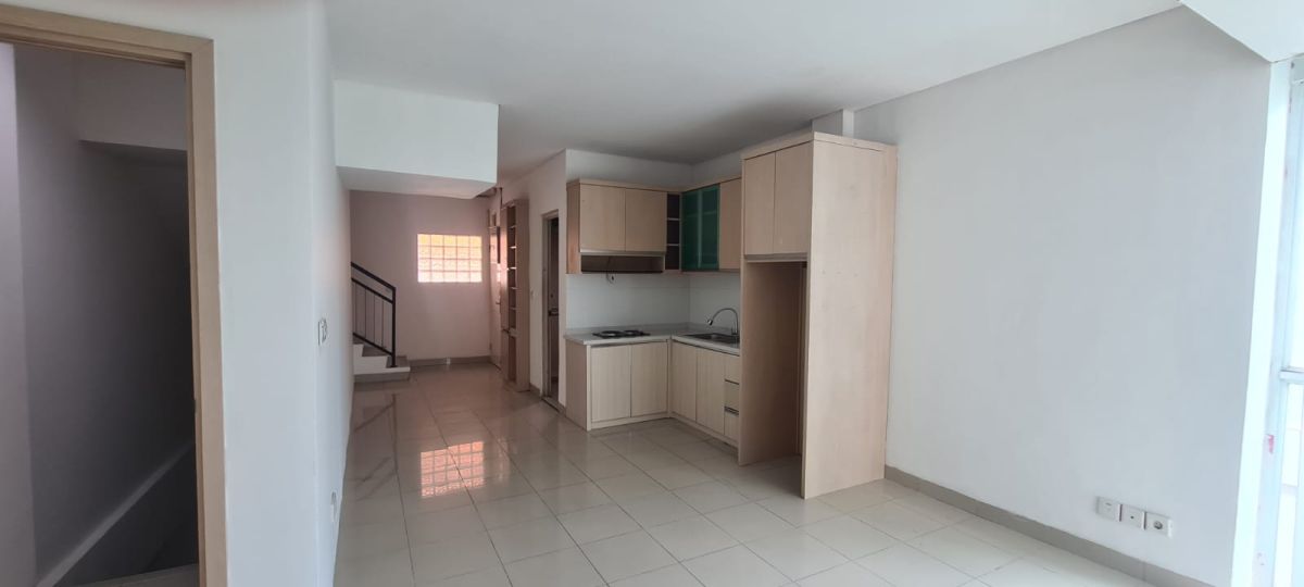 MURAH, DISEWAKAN, RUKO HOEK STRATEGIS 4,5 LANTAI, INCLUDE LIFT BARANG, THAMRIN CITY OFFICE PARK, JAKARTA PUSAT - Foto 9