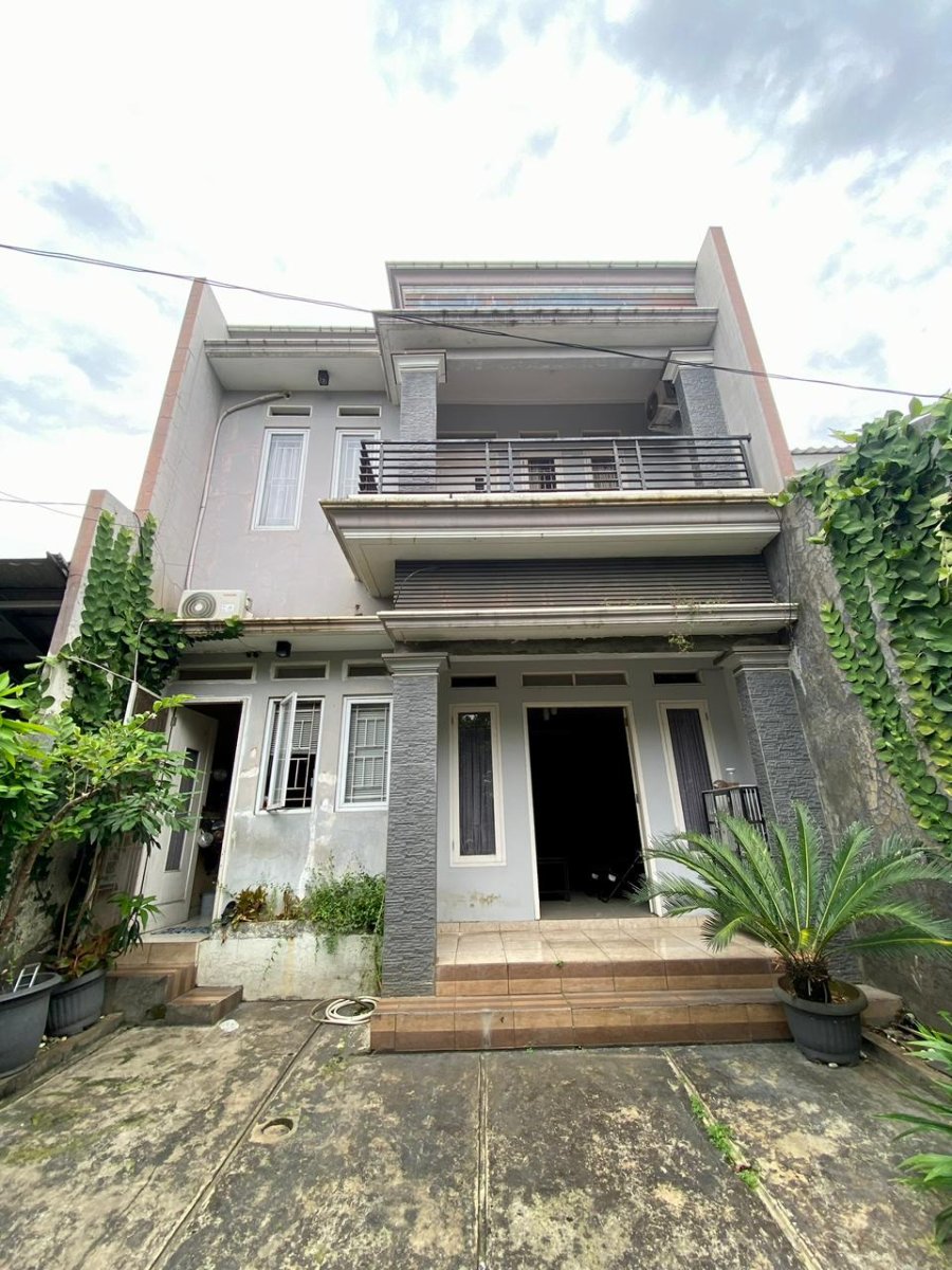 Dijual rumah bagus di Cinere Depok Jawa Barat - Foto 2