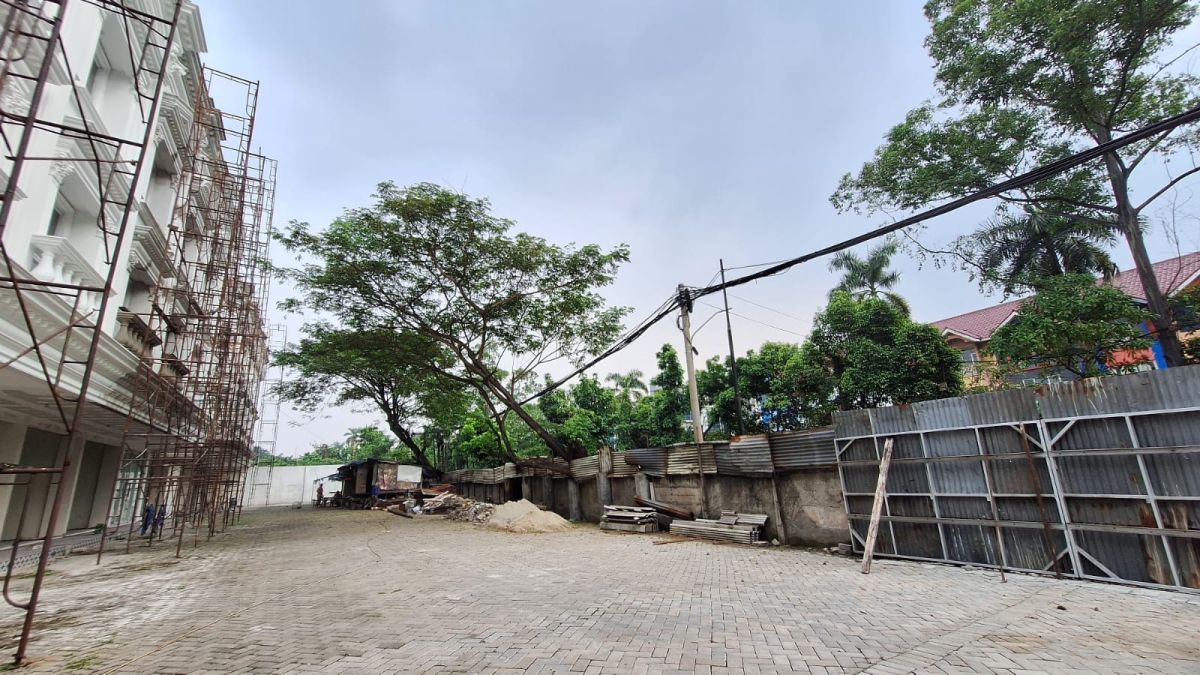 Dijual Cepat BU! 5 Ruko Royal Palace Lokasi Karawaci - Tanggerang - Foto 13