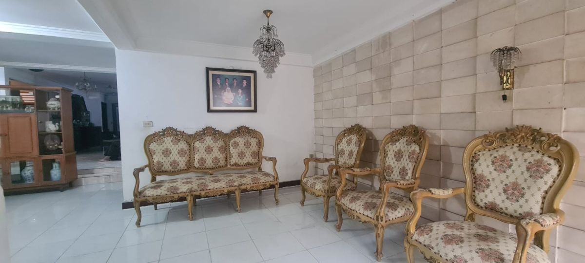 JUAL CEPAT, RUMAH STRATEGIS, LT 198 M2, JL CEMPAKA PUTIH BARAT XIX, JAKARTA PUSAT - Foto 2