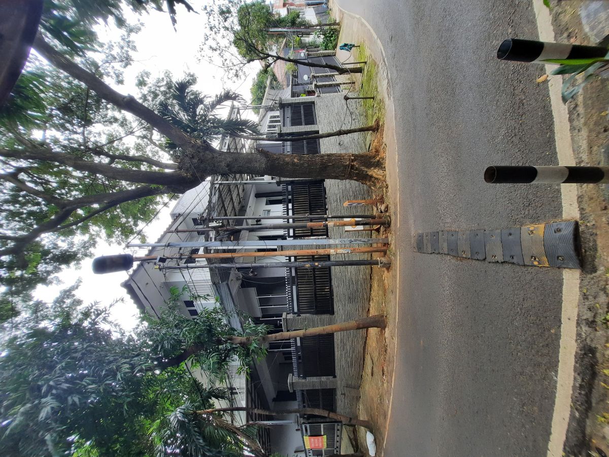 SEWA RUMAH 2 LANTAI 135 JUTA/TAHUN BEBAS BANJIR CONDET JAKARTA TIMUR - Foto 10