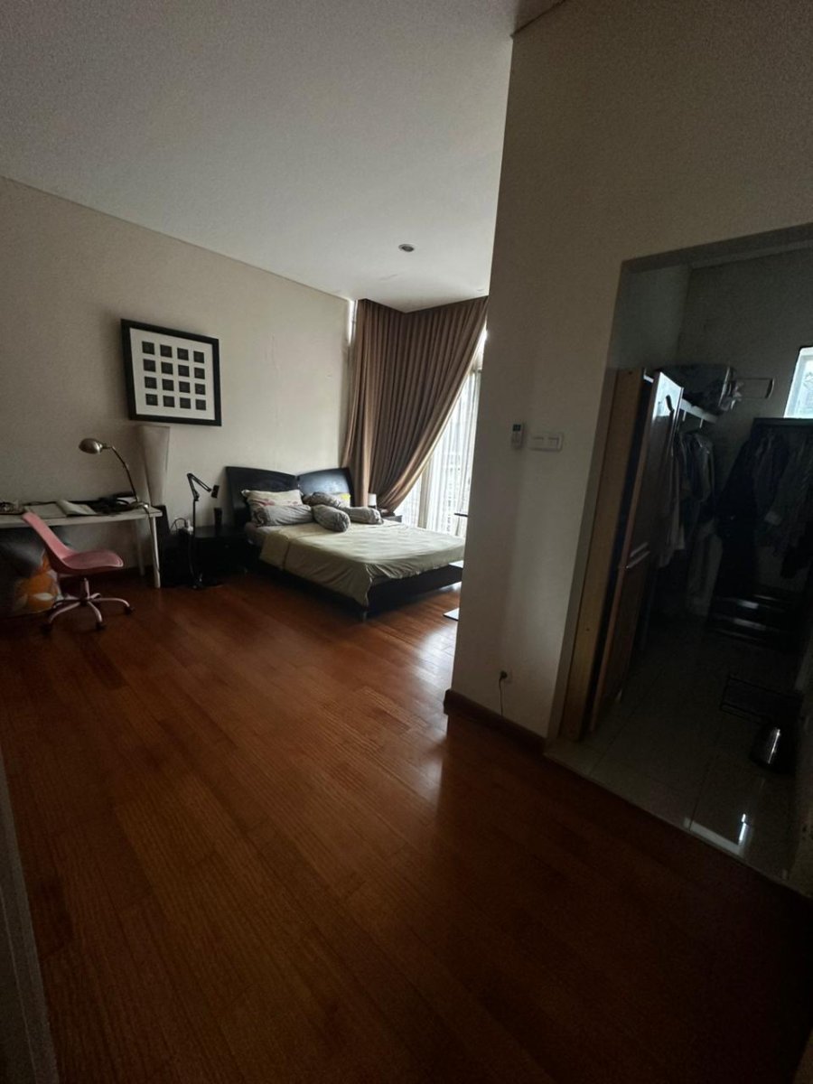 Dijual rumah di Kebayoran Residence Bintaro Jaya Tangerang Selatan