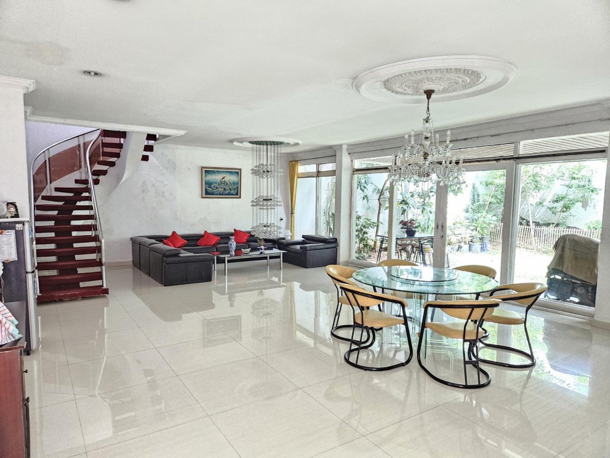 Dijual Rumah Lokasi Pulomas Barat - Jakarta Timur - Foto 4