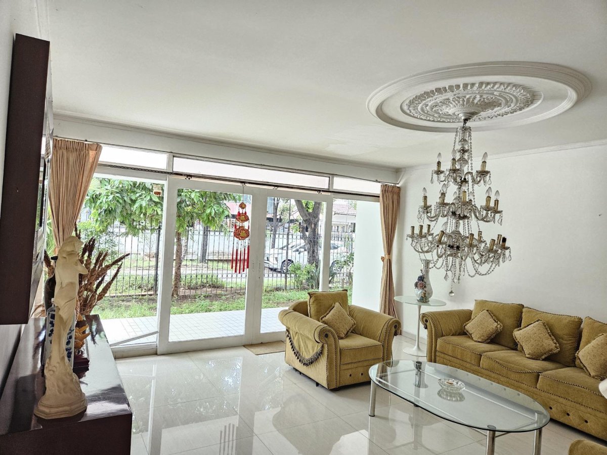 Dijual Rumah Lokasi Pulomas Barat - Jakarta Timur - Foto 5