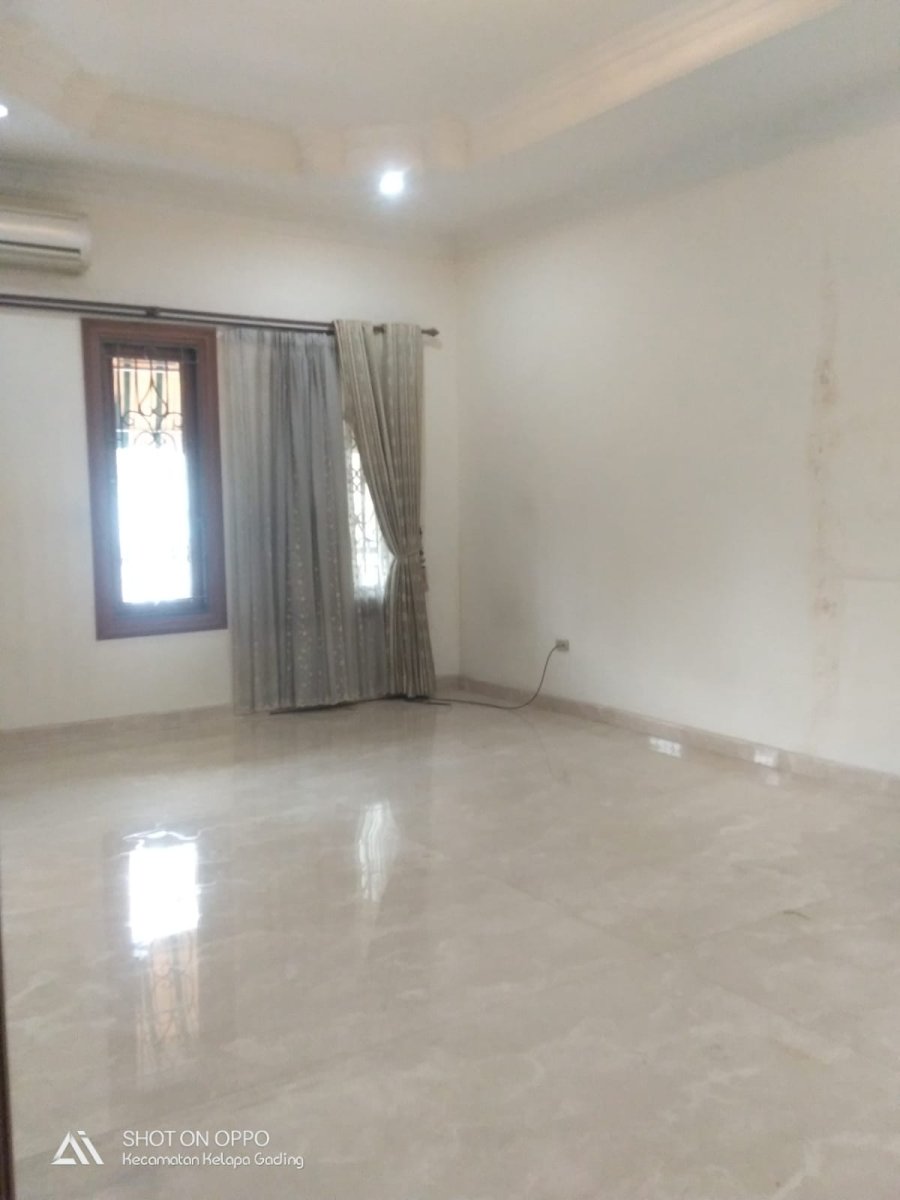 Dijual Rumah Di Gading Kirana, Kelapa Gading - Jakarta Utara - Foto 5