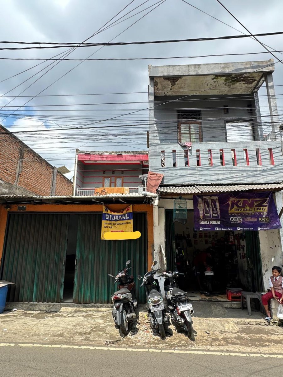 Rumah Strategis di Condet Raya