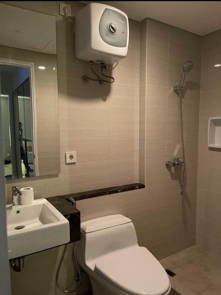 JUAL CEPAT, APARTEMEN PREMIUM FULLY FURNISHED, BEDROOM 2+1, GRAND MEDISON CENTRAL PARK, JAKARTA BARAT - Foto 13