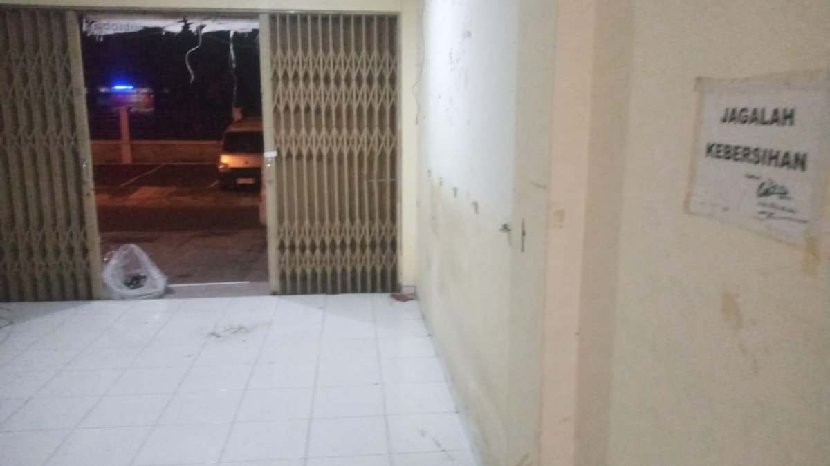 Ruko Bagus 2 Lantai Siap Pakai Di Gajahan Solo - Foto 3