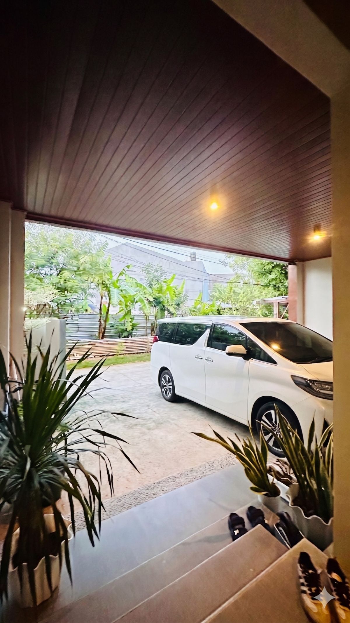 TURUN HARGA, HARUS TERJUAL BULAN INI, RUMAH MEWAH 2 LANTAI, LT 180 M2, CINERE ESTATE, DEPOK - Foto 14