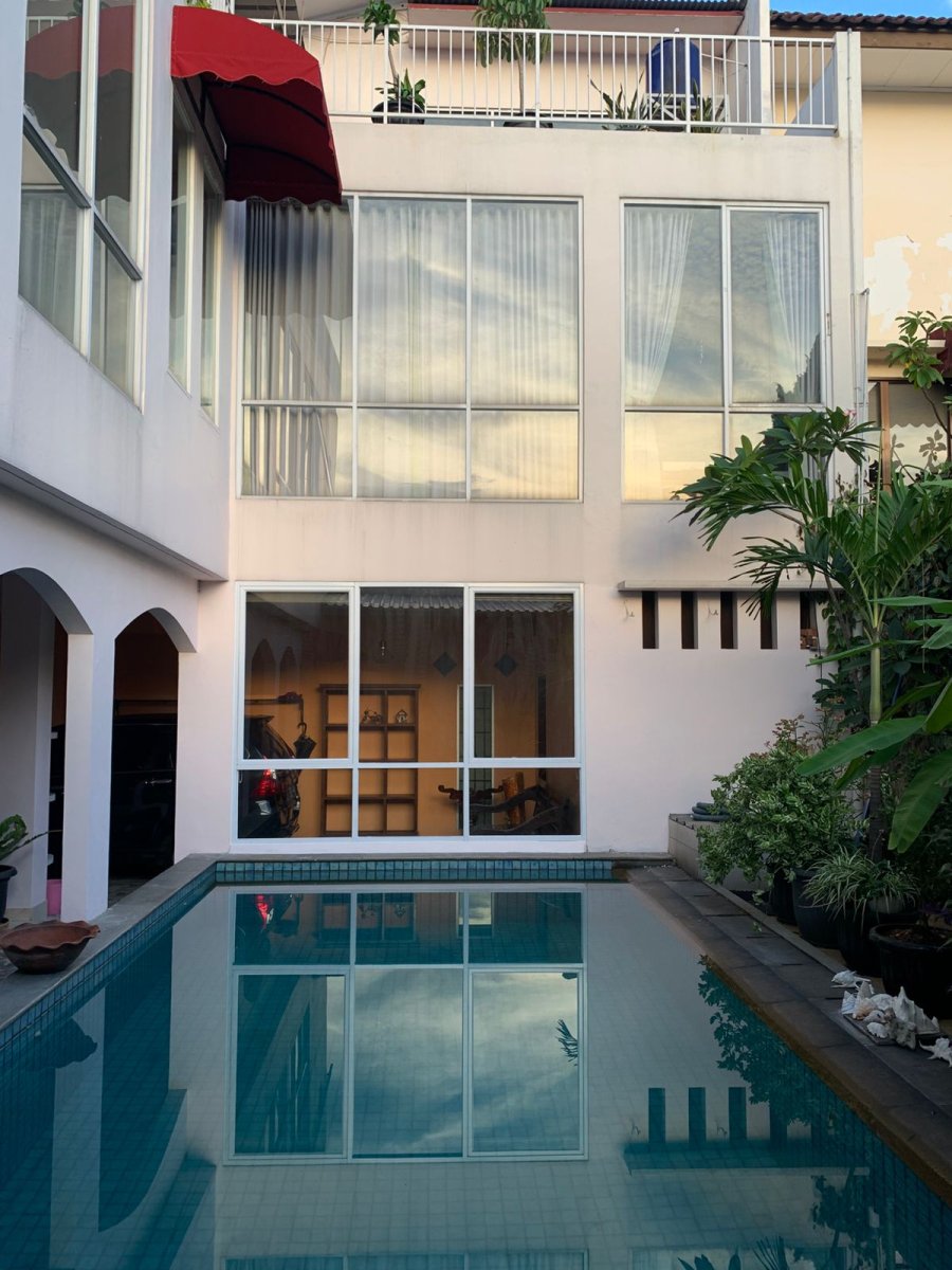 Dijual Rumah Cantik Semi Furnish, Dalam Komplek Bebas Banjir Di Cipinang Indah, Jatinegara - Jakarta Timur - Foto 9