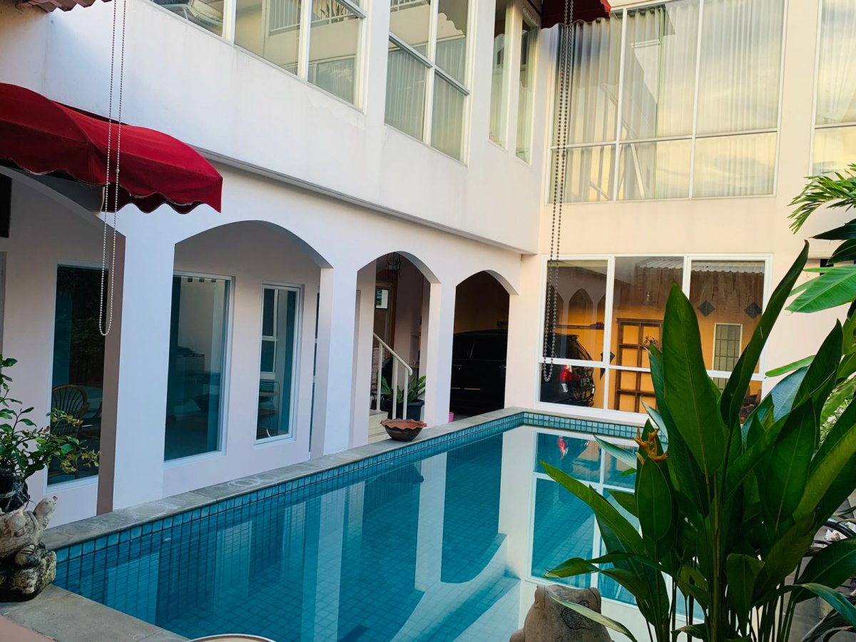 Dijual Rumah Cantik Semi Furnish, Dalam Komplek Bebas Banjir Di Cipinang Indah, Jatinegara - Jakarta Timur - Foto 10