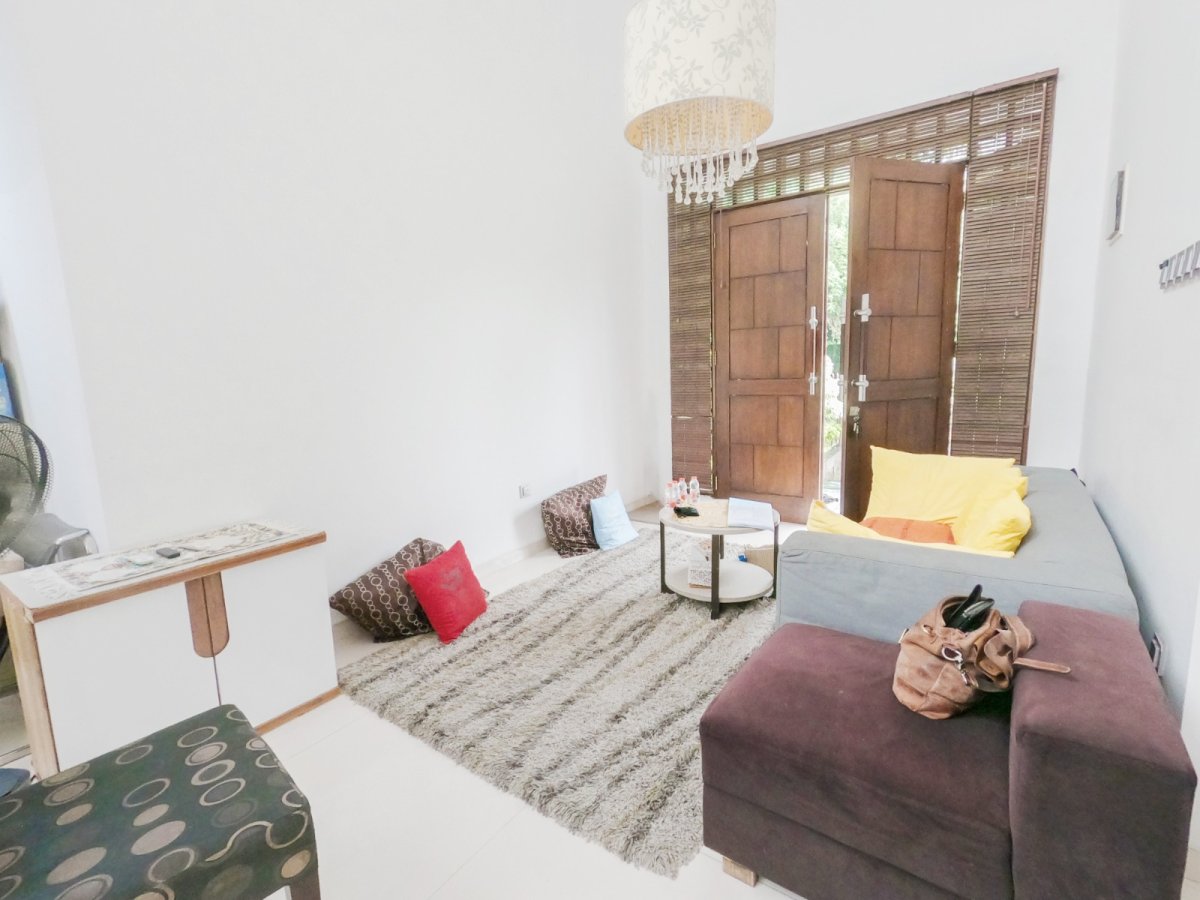 Dijual Rumah Luas 265 m² di Villa Gunung Lestari, mepet stasiun - Foto 4