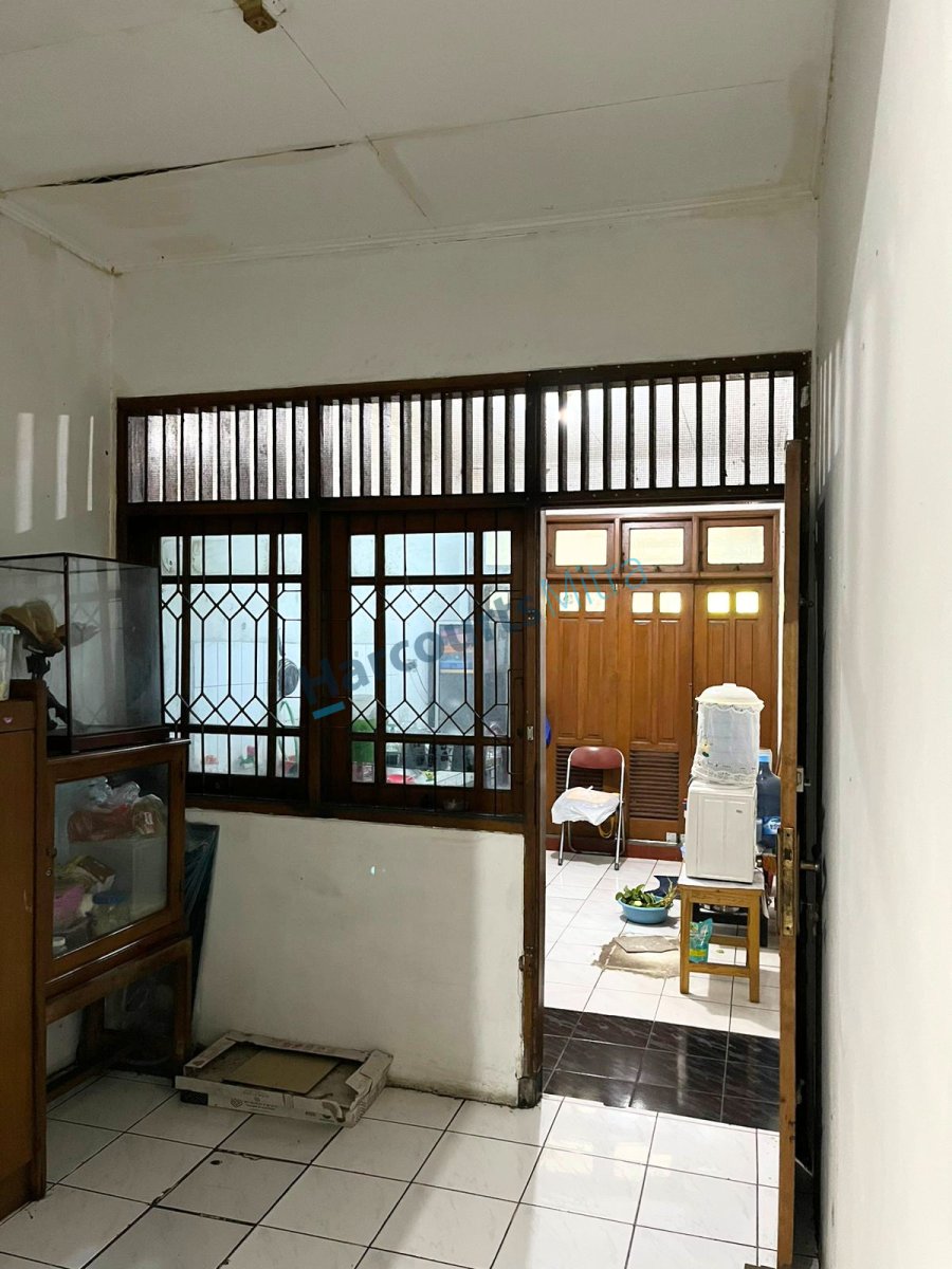 JUAL RUMAH MURAH TERAWAT DEKAT JALAN RAYA DAN BEBAS BANJIR - Foto 5